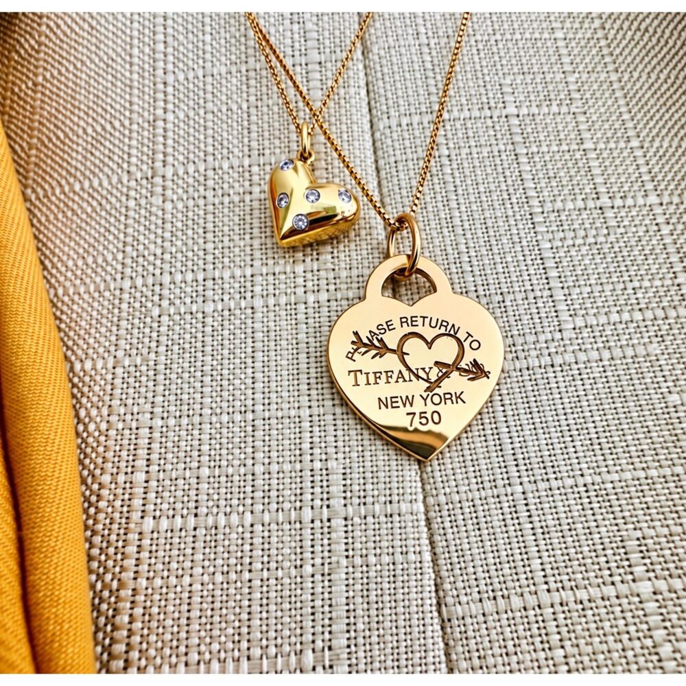 Retired LARGE Return to Tiffany & Co. Etched Heart Arrow Charm in 18k Rose Gold